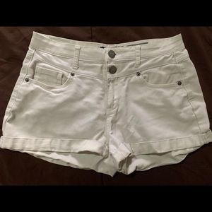 🔥4//$15🔥 White Aeropostale shorts